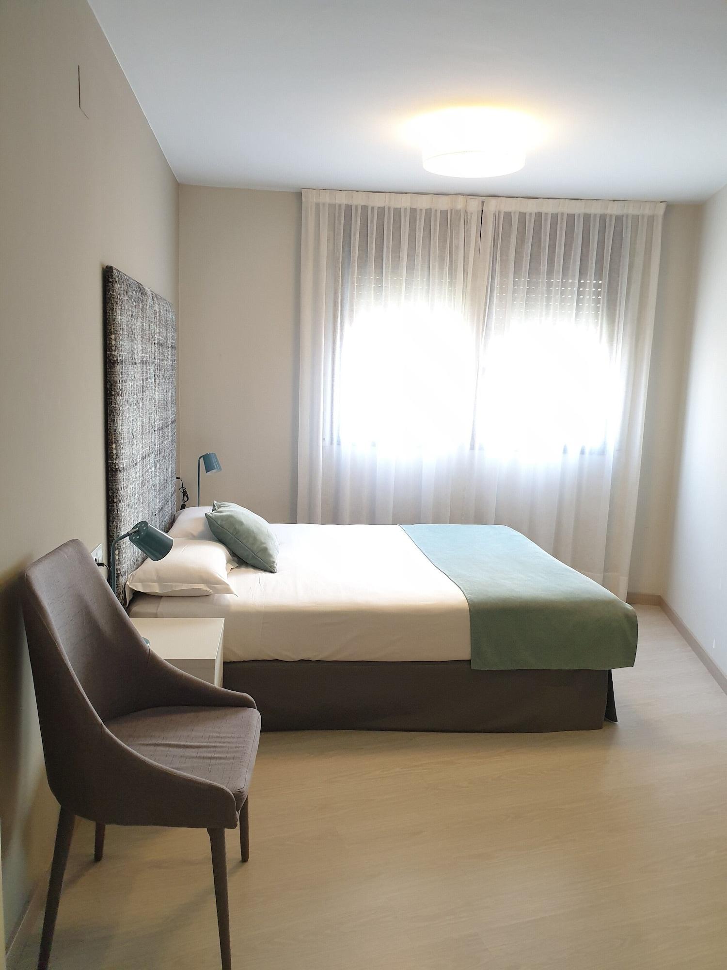 Apartamentos Real Lleida Eksteriør billede